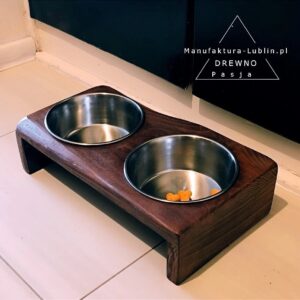 Stojak na miski dla psa lub kota